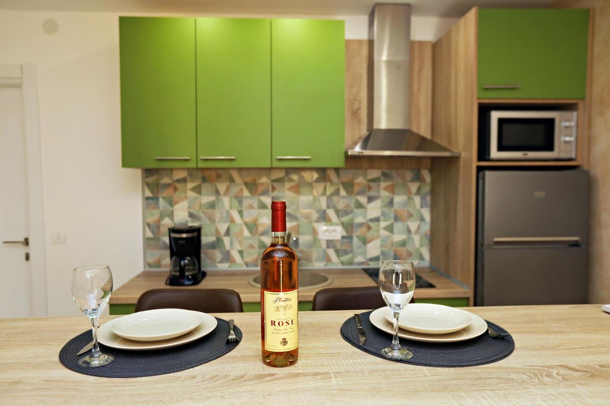 Apartments Oktopus Sutomore Rom bilde