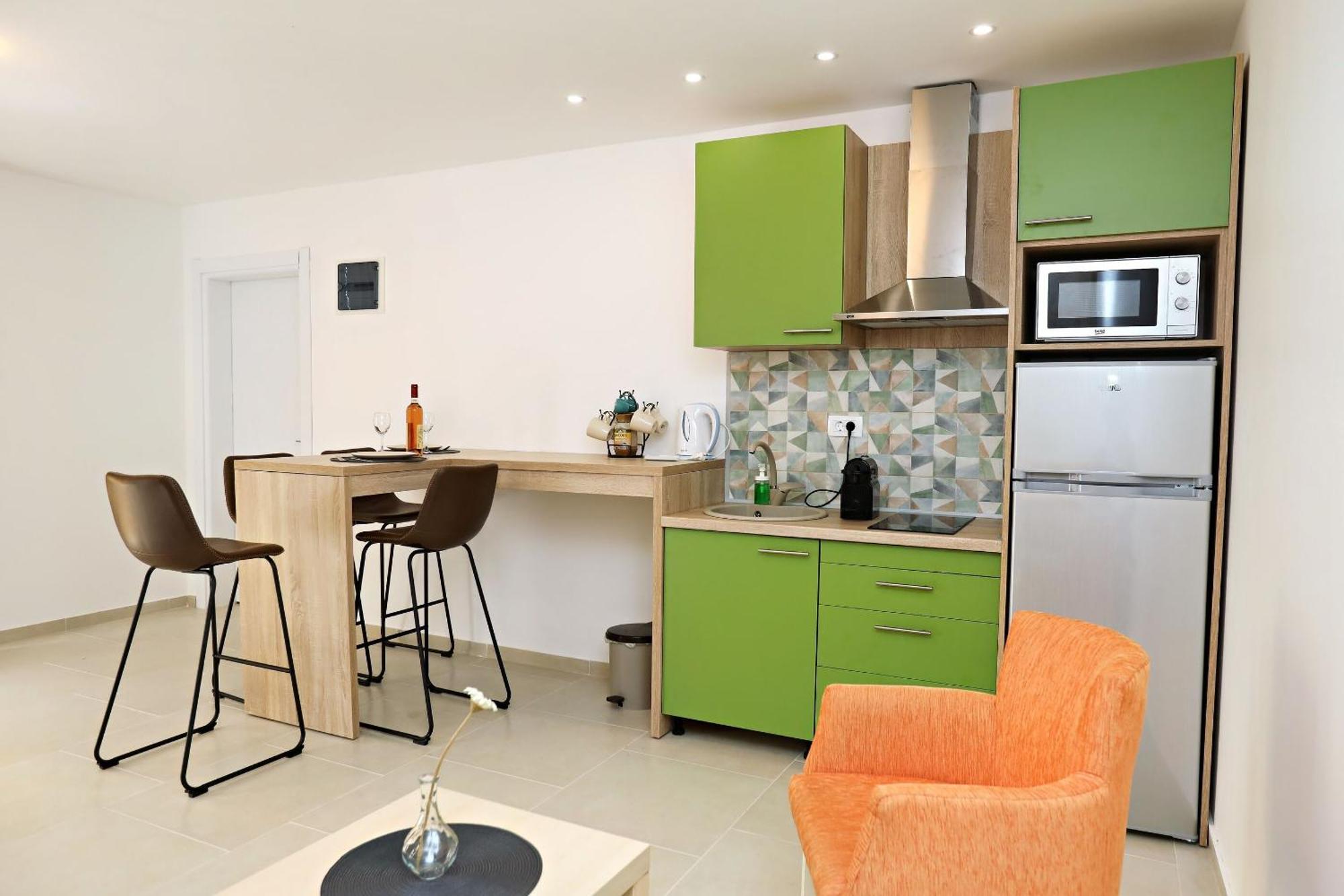 Apartments Oktopus Sutomore Rom bilde